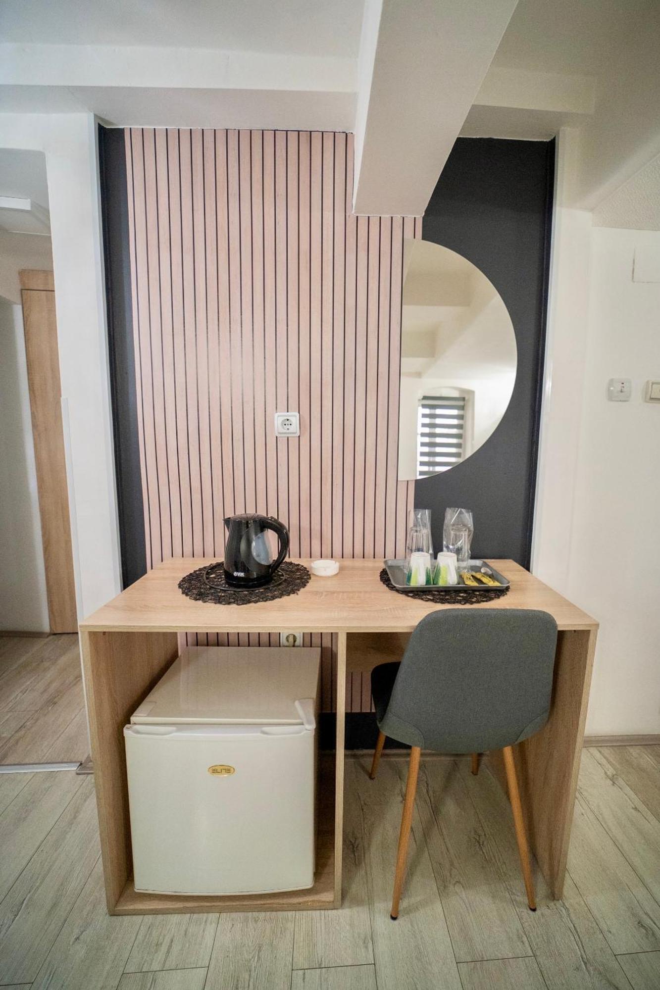 Apartmani Aleksandra U Centru Grada Крагуевац Экстерьер фото