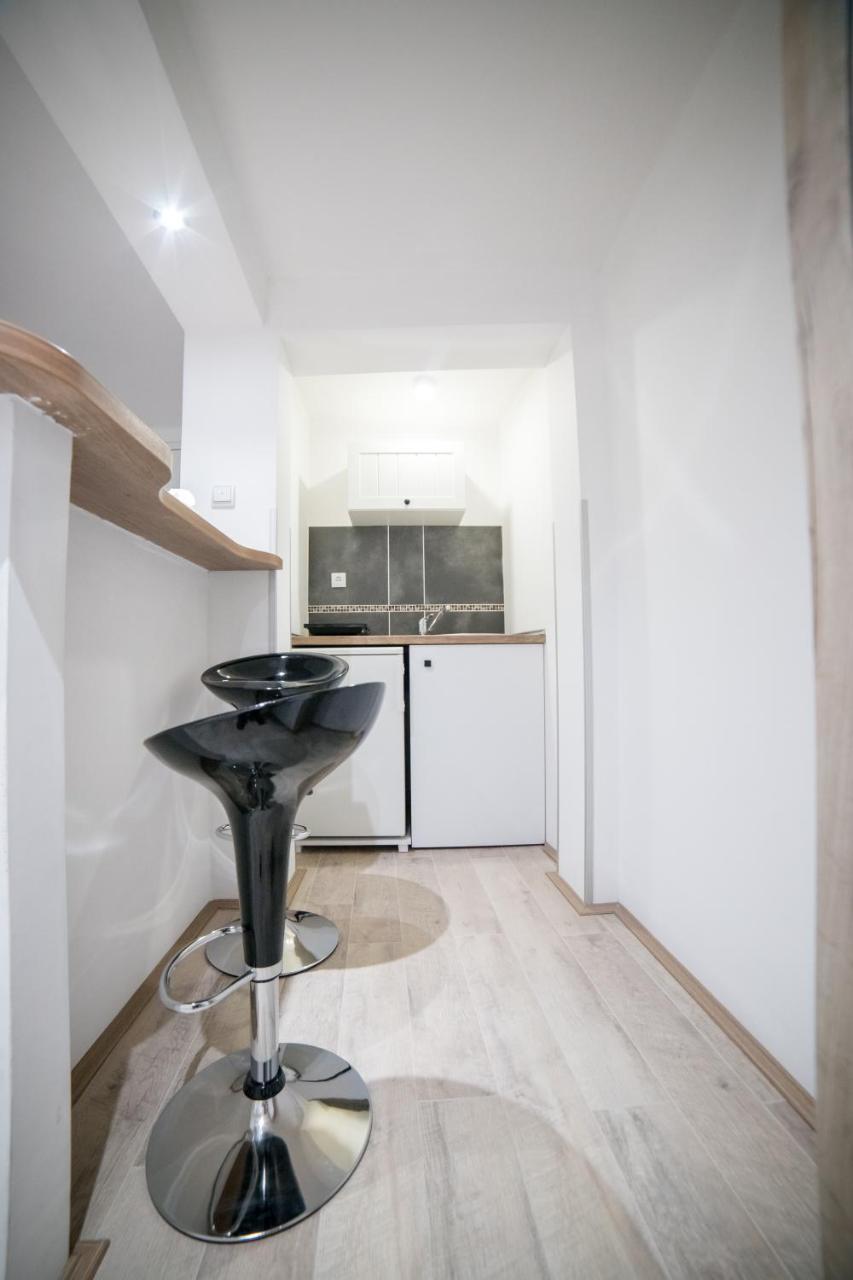 Apartmani Aleksandra U Centru Grada Крагуевац Экстерьер фото